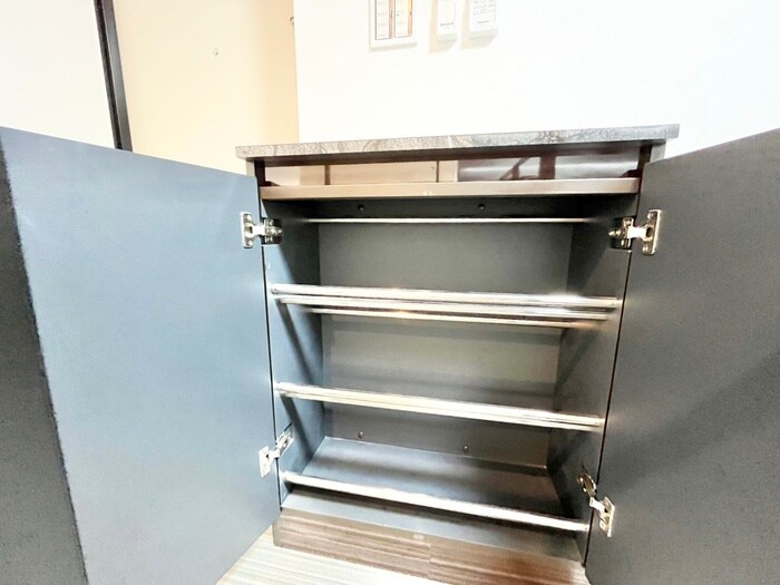 物件内観写真17　(靴箱)