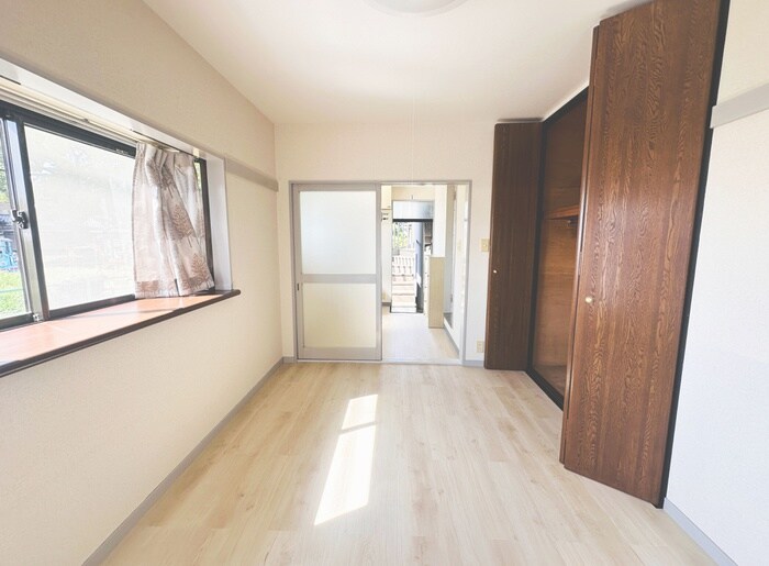 物件内観写真17　(居室)