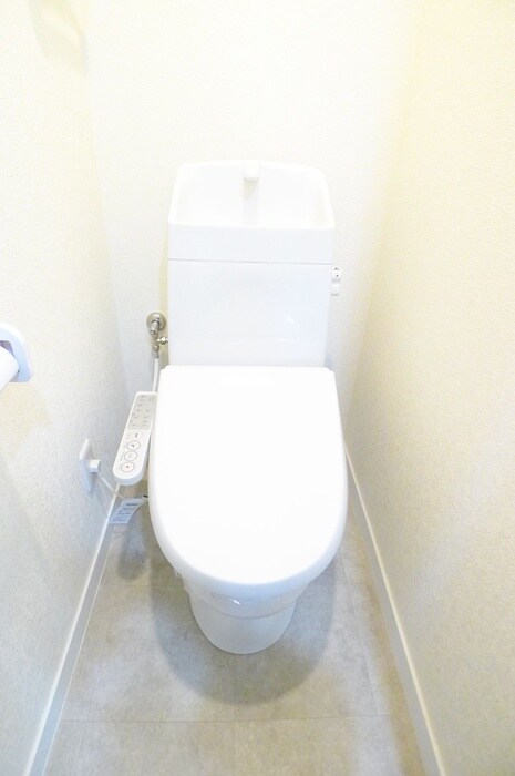 物件内観写真14　(トイレ)