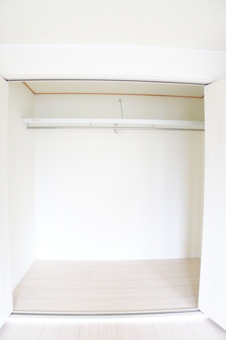 物件内観写真15　(収納)