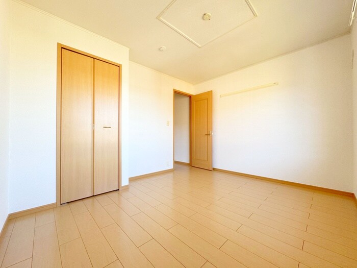 物件内観写真11　(居室)