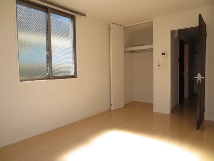 物件内観写真20　(室内からの展望)