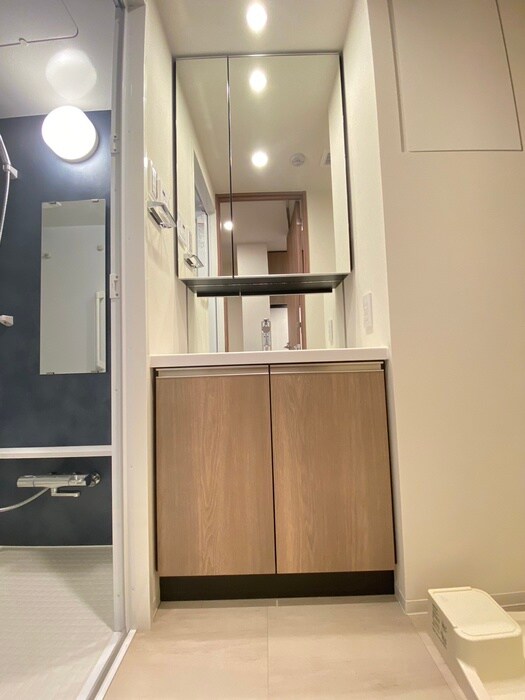 物件内観写真12　(洗面)