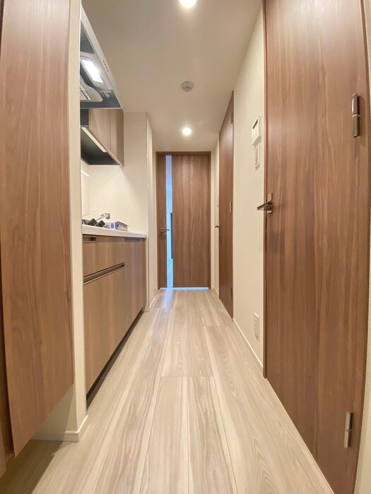 物件内観写真17　(廊下)