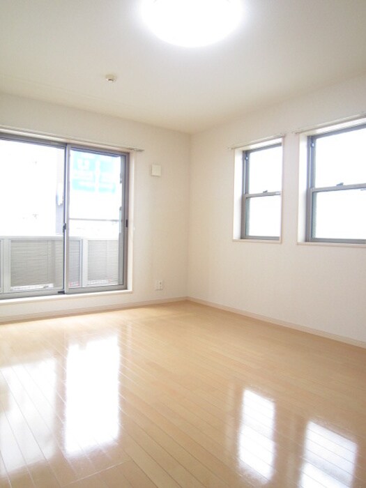 物件内観写真4　(居室)