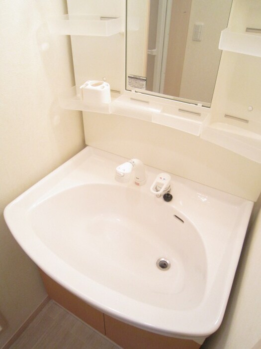 物件内観写真7　(洗面)