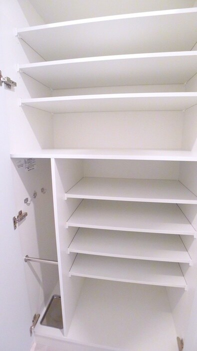 物件内観写真9　(靴箱)