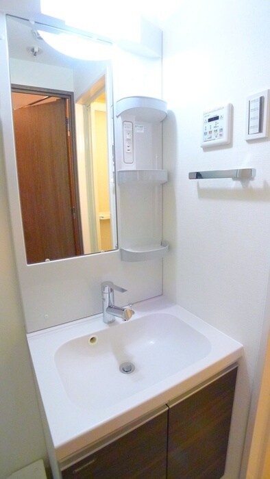 物件内観写真13　(洗面)