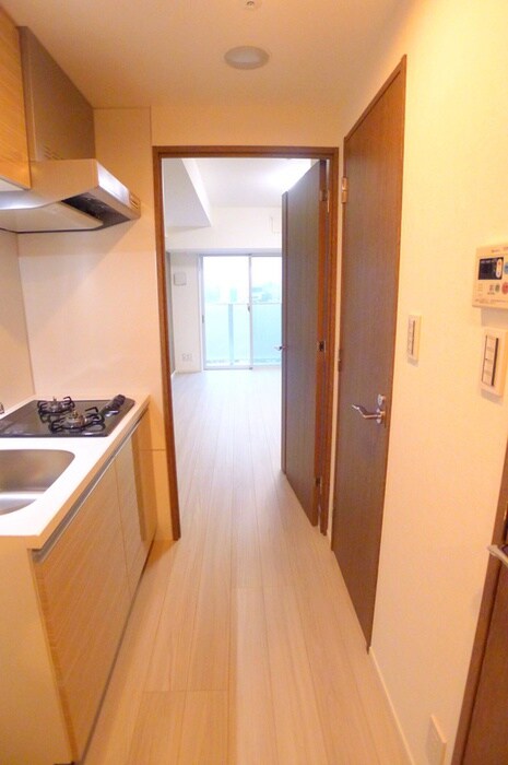 物件内観写真14　(廊下)