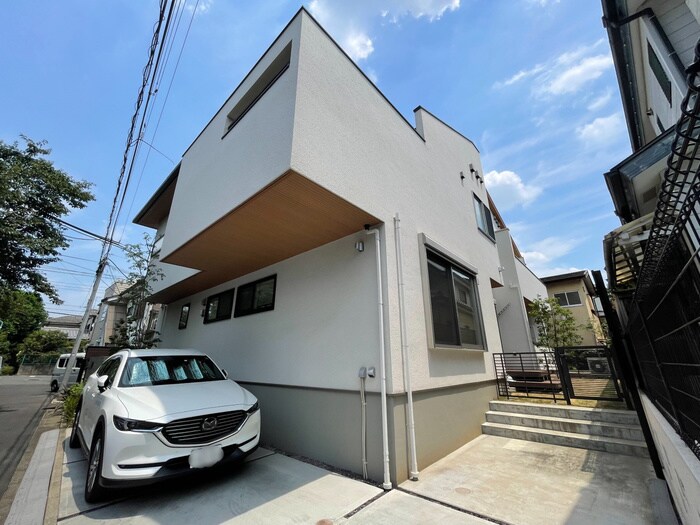 物件外観写真2　(外観写真)