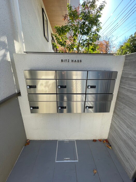 物件外観写真4　(建物設備)