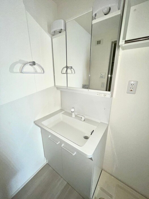 物件内観写真13　(洗面)