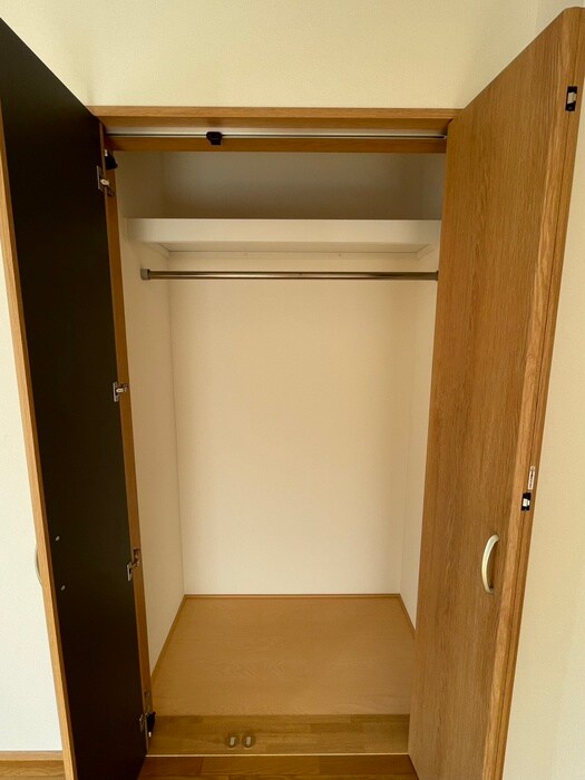 物件内観写真14　(収納)