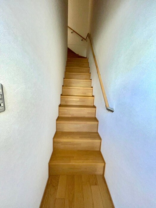 物件内観写真18　(廊下)