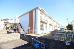 サンホワイトB２０２号棟外観写真
