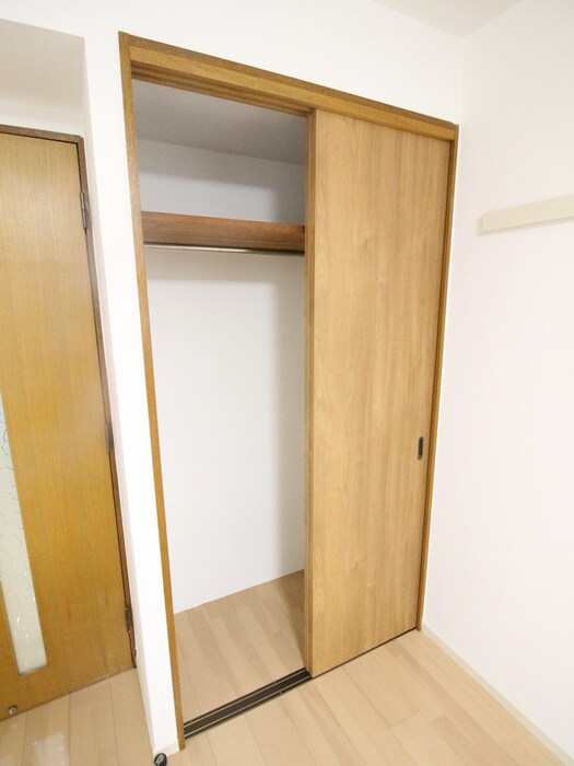 物件内観写真11　(収納)
