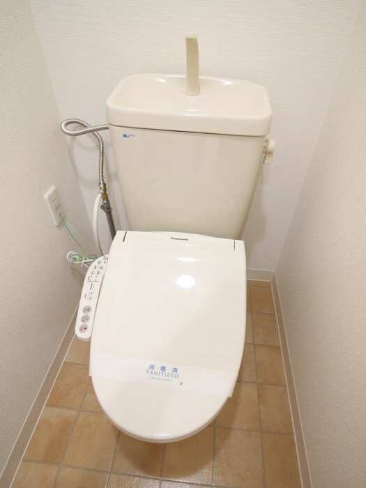 物件内観写真11　(トイレ)