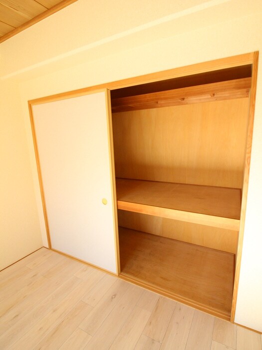 物件内観写真21　(収納)