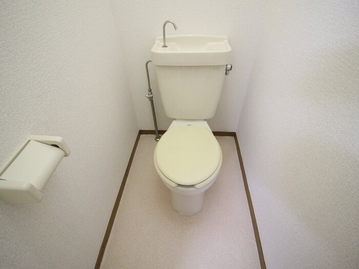 物件内観写真9　(トイレ)