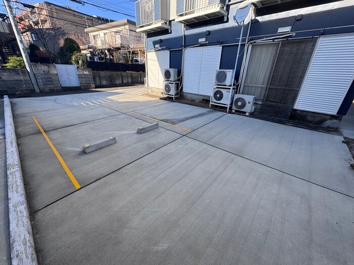 グリーンハイツの駐車場