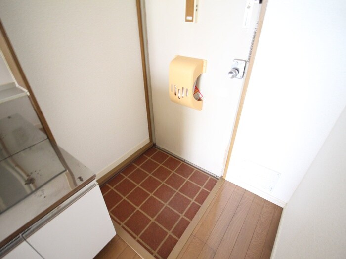 物件内観写真15　(玄関)