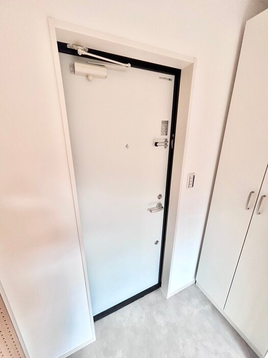 物件内観写真20　(玄関)