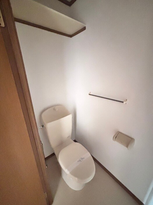 物件内観写真16　(トイレ)