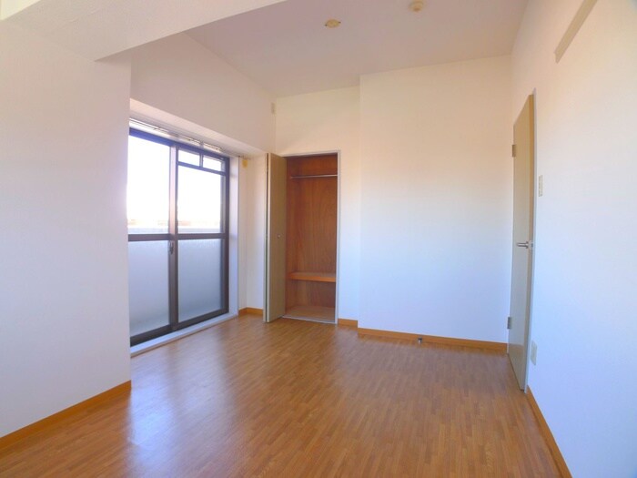 物件内観写真9　(収納)