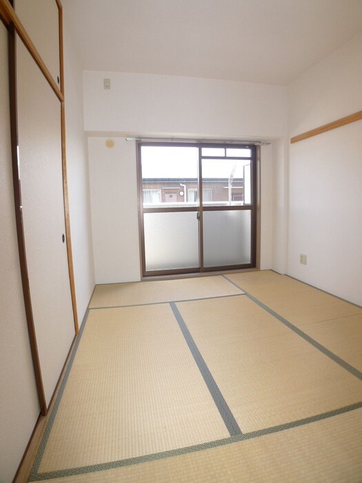 物件内観写真19　(居室)