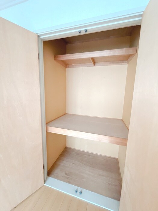 物件内観写真8　(収納)