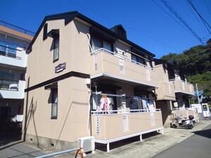 シャルム大倉山外観写真
