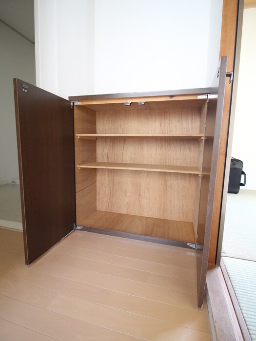 物件内観写真16　(靴箱)