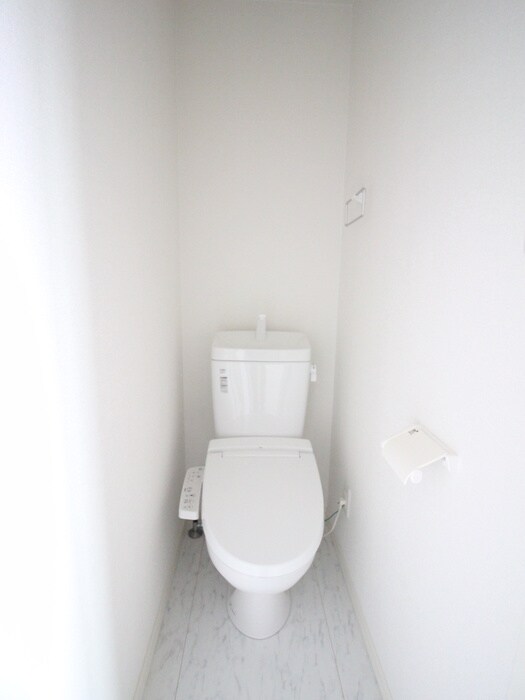 物件内観写真9　(トイレ)