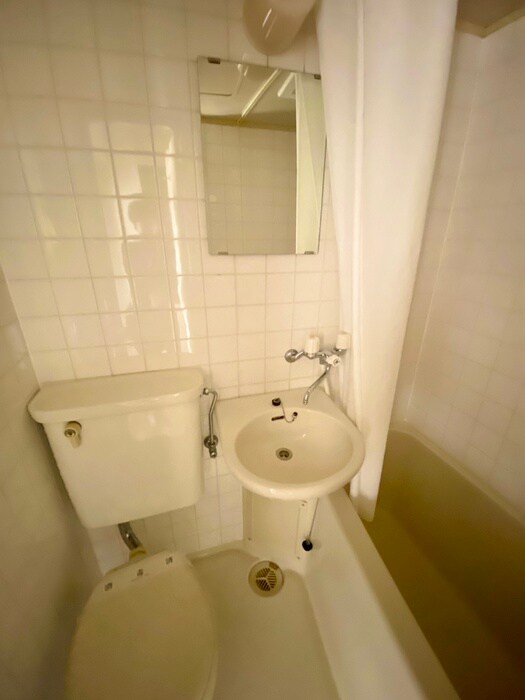 物件内観写真13　(洗面)