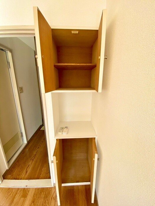 物件内観写真15　(収納)