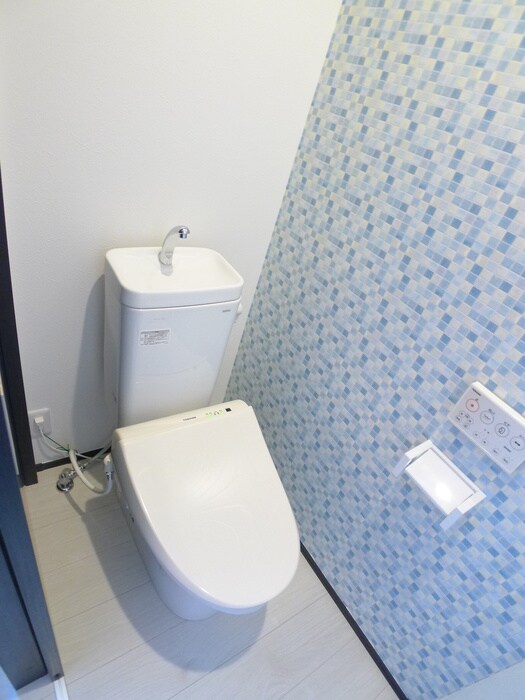 物件内観写真9　(トイレ)