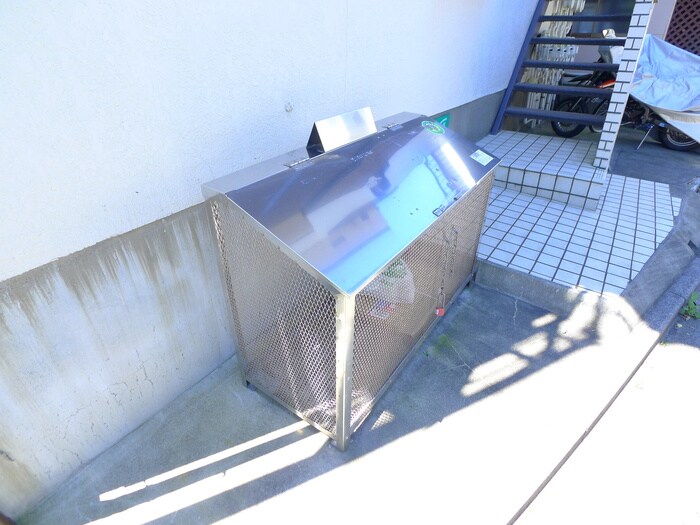 物件外観写真4　(建物設備)