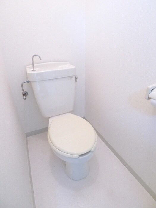 物件内観写真11　(トイレ)