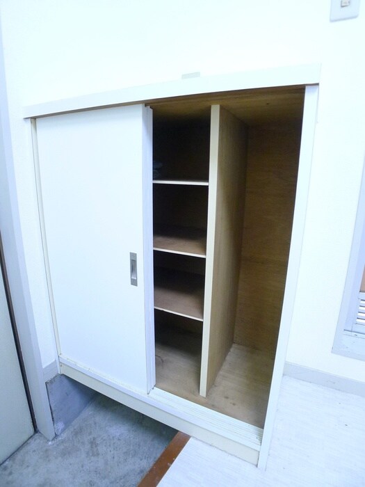 物件内観写真15　(靴箱)