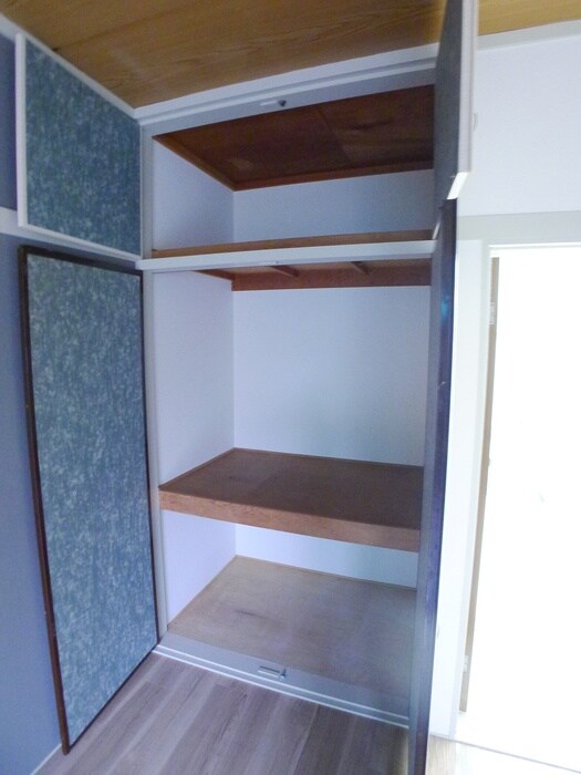 物件内観写真22　(収納)