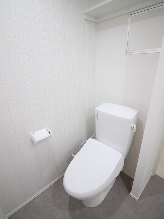 物件内観写真14　(トイレ)