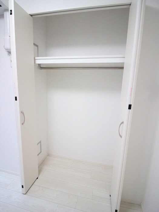 物件内観写真17　(収納)