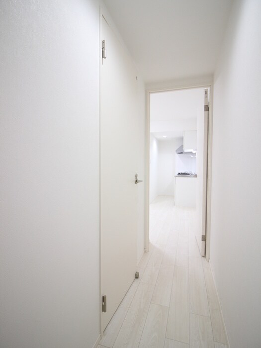 物件内観写真19　(廊下)