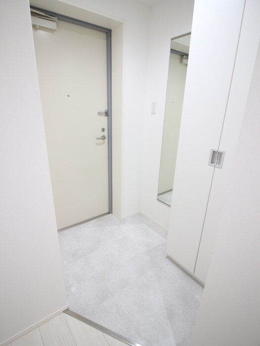 物件内観写真22　(玄関)