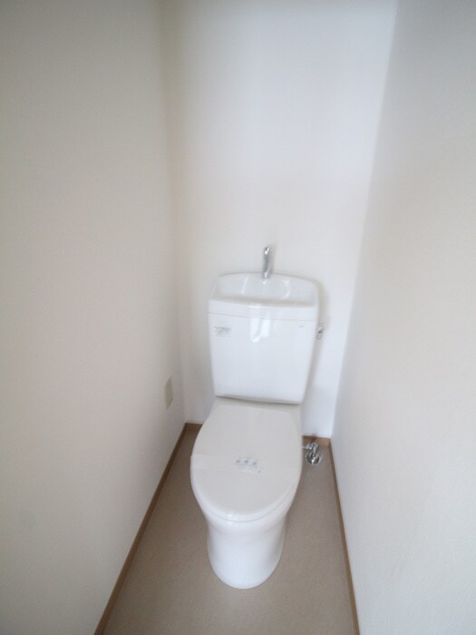 物件内観写真10　(トイレ)