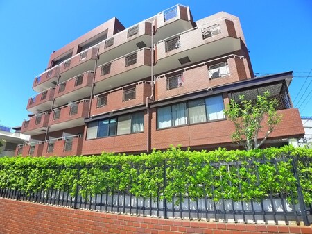 ビラ松濤外観写真