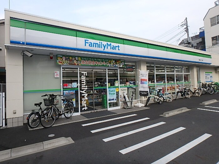 ファミリーマート