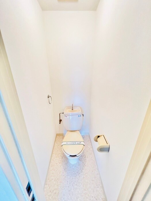 物件内観写真13　(トイレ)