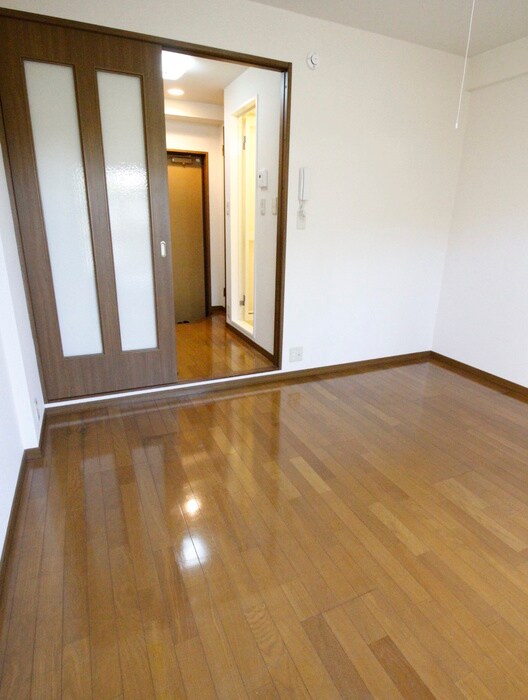 物件内観写真9　(居室)