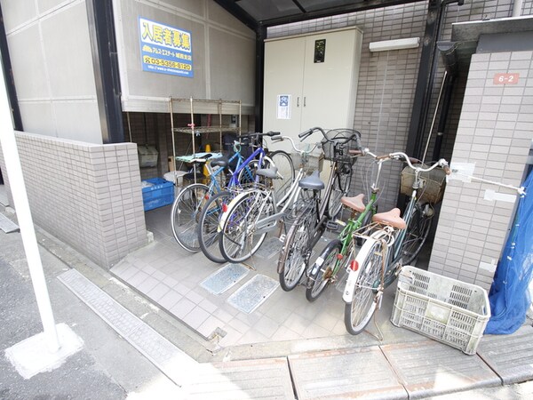 駐輪場